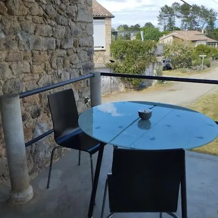 Le Fenil Hébergement de vacances *