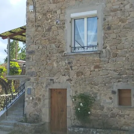 Le Fenil * Lablachère