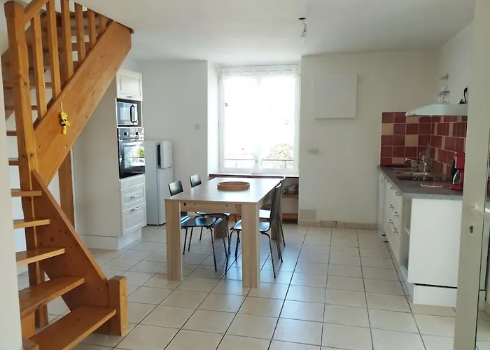 Le Fenil * Lablachère